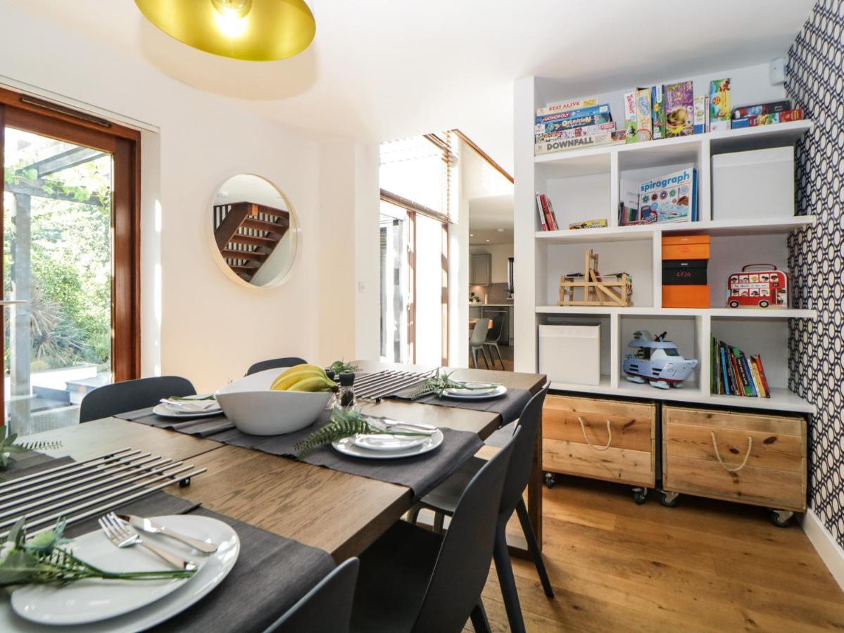 Iroko Villa Torpoint Kültér fotó